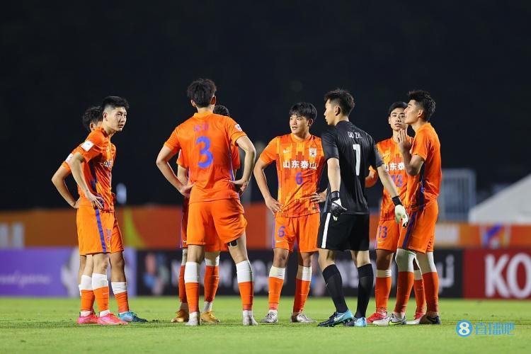 安切洛蒂原本的合同于2024年夏天到期，2021年7月重返皇马以来，安帅为皇马拿下西甲冠军、欧冠冠军、国王杯和世俱杯冠军。
